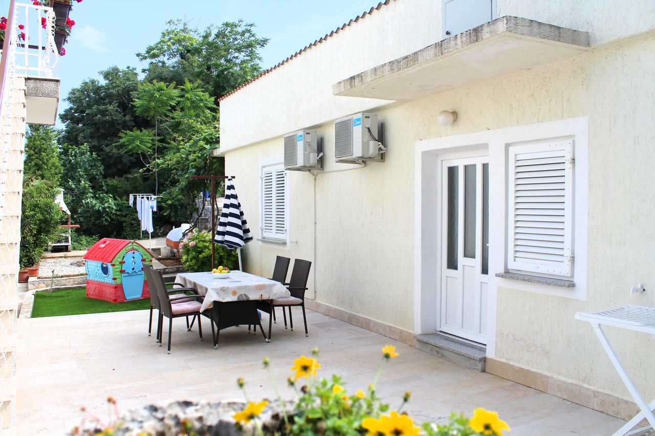 Apartment Maja Krk Town Εξωτερικό φωτογραφία